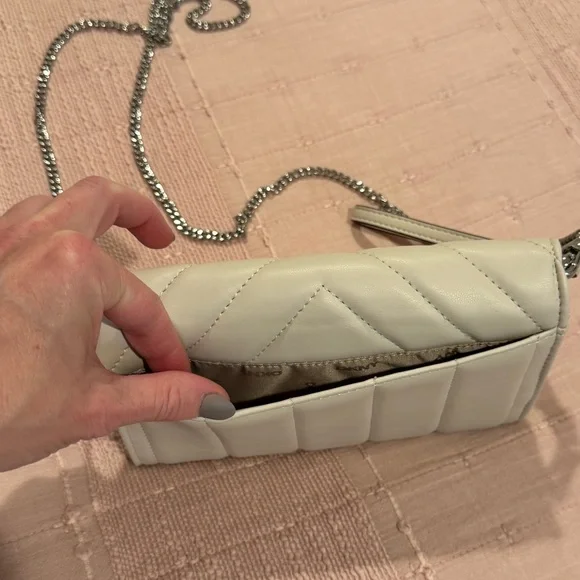 Authentic NWOT, Sina Wok Mix Quilt Crossbody/Silver Chain - Picture 7 of 11